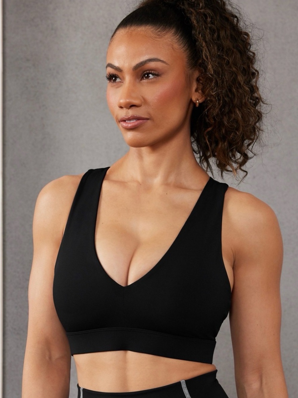 Fabletics Black V-Neck Sports Bralette